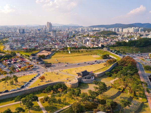 what to do in suwon