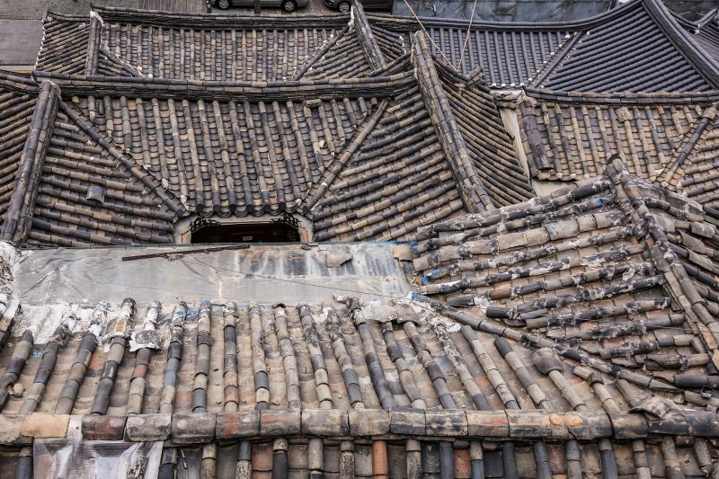 how to go to bukchon hanok village