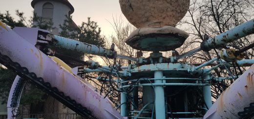unique things to do in Seoul abandoned theme park yongma land
